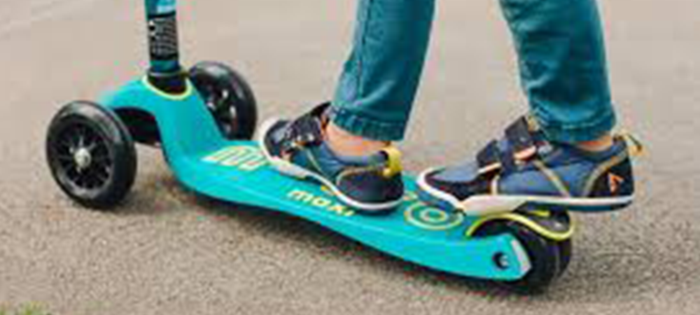 Best Hoverboard Light Up Shoes You can wear while riding