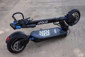 Apollo City Electric Scooter