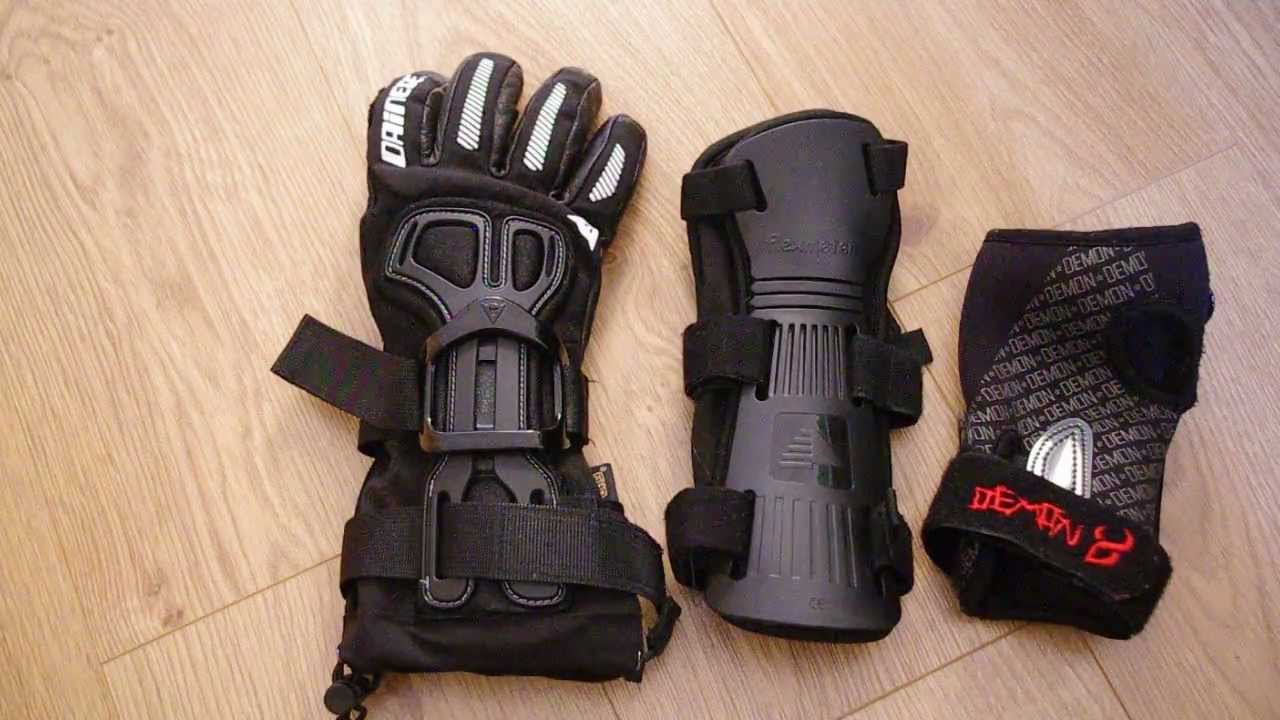 Best Skateboard Wrist Guards & Gloves