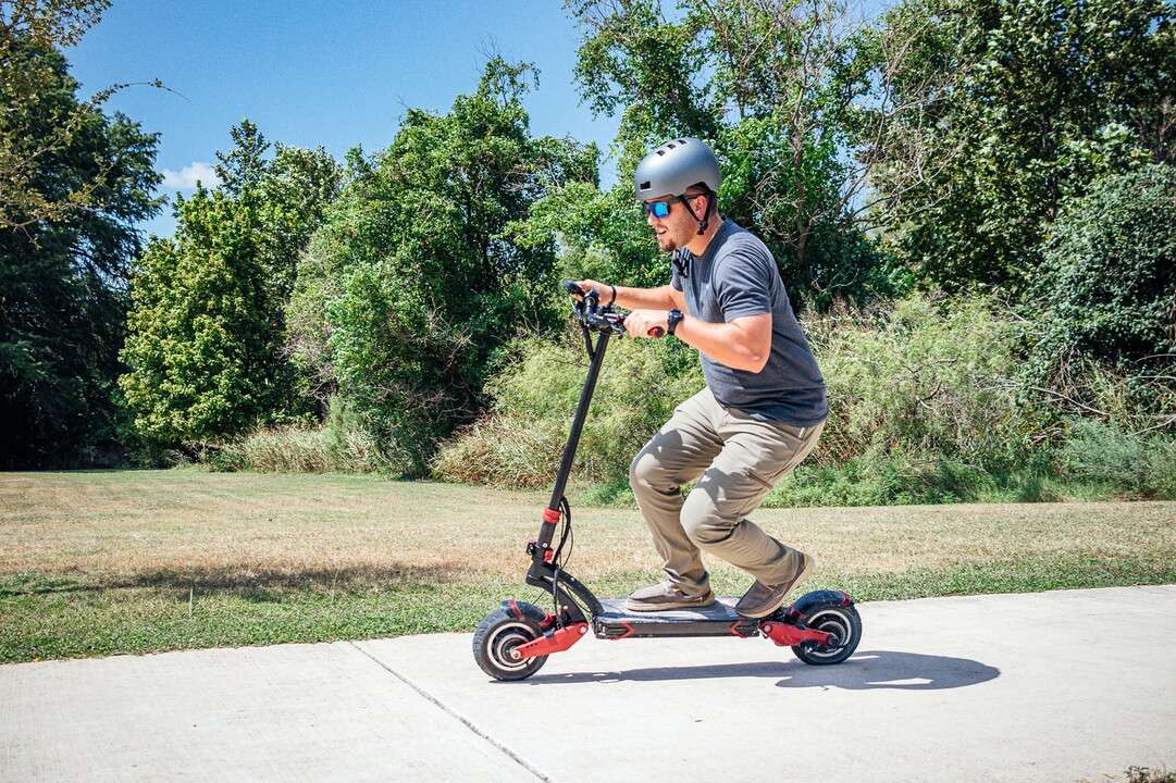 The Top 10 Fastest Electric Scooters in 2024 (60 - 70 mph)