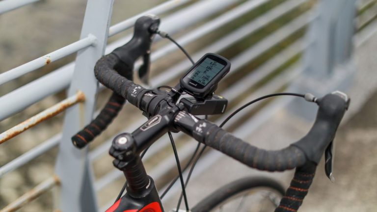 Bicycle handlebar with a bike computer
