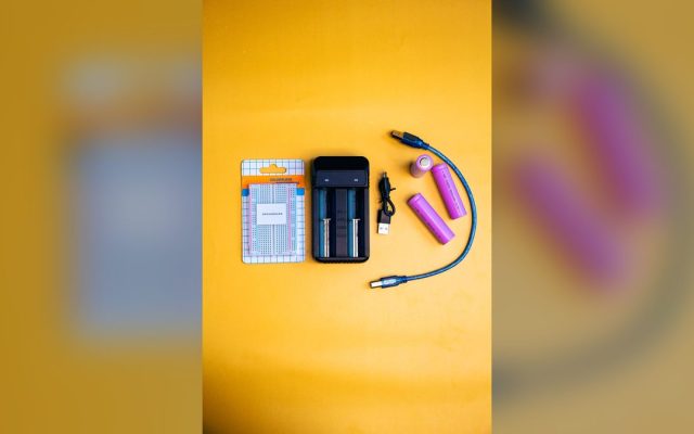 Electronics kit with charger, batteries and cables